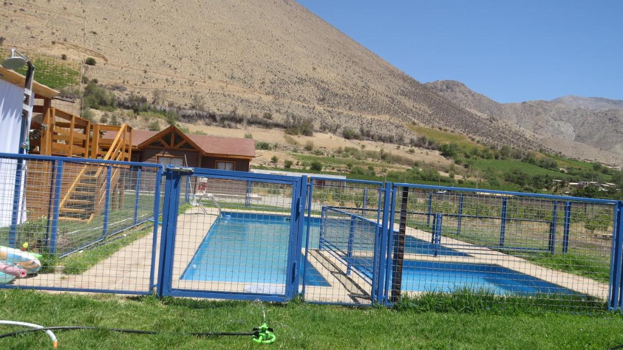 Cabanas Vicuna Cielo De Peralillo - Valle De Elqui Exterior photo